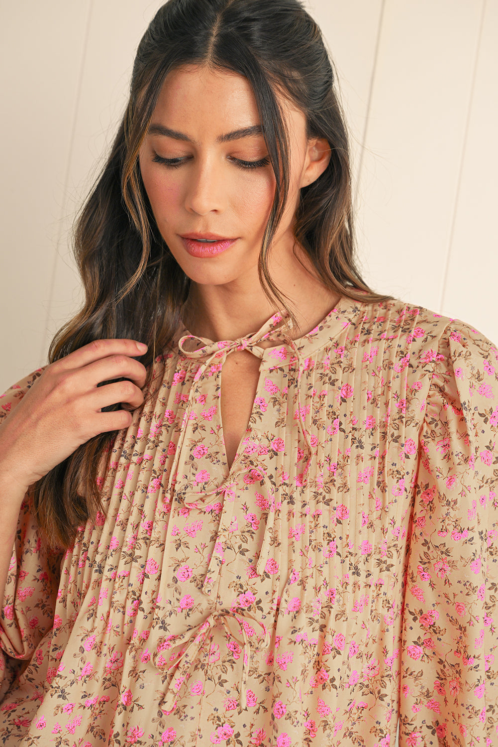 Light French Beige Ditsy Floral Print Bow Front Puff Sleeve Blouse