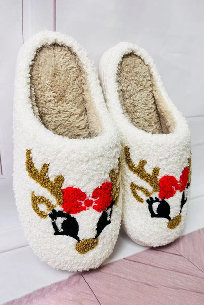 White Christmas Cartoon Pattern Plush Slippers